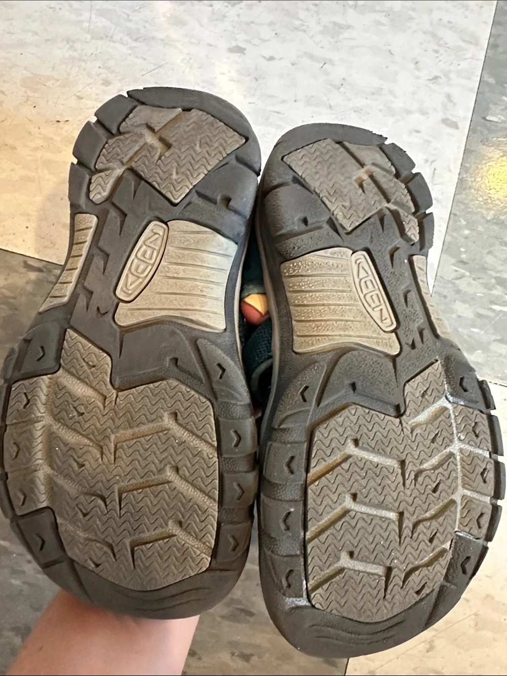 Keen sandal